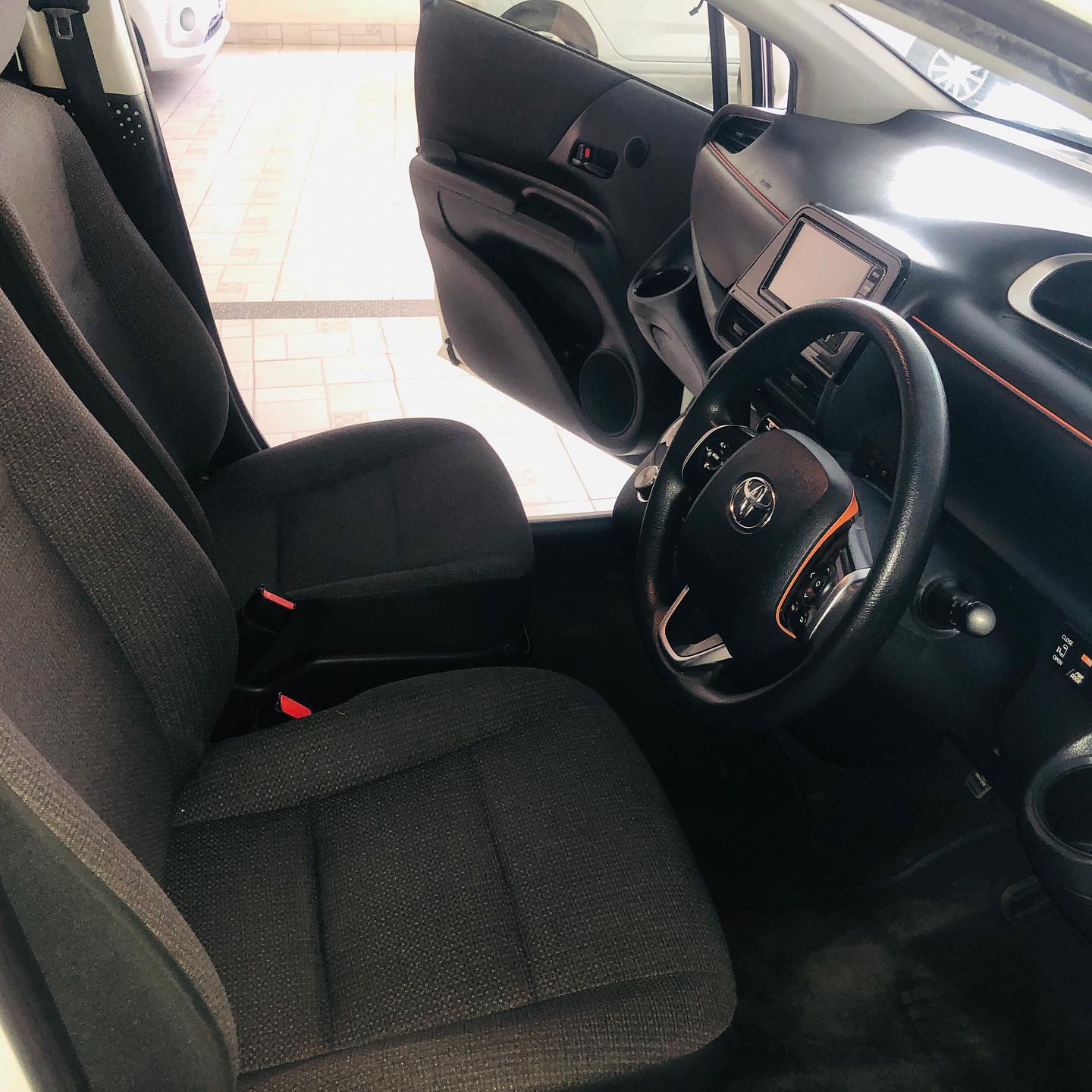 Toyota Sienta X 1.5 2019