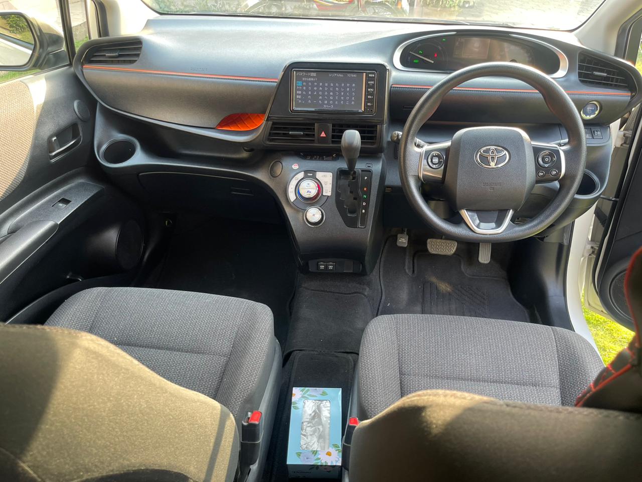 Toyota Sienta X 1.5 2019